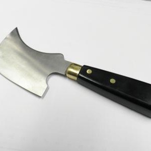 COLTELLO CURVO PER PULITURA PROFILO